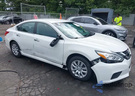 2016 Nissan Altima 2.5/2.5 S/2.5 Sl/2.5 Sr/2.5 Sv из США, поврежденный, VIN 1N4AL3AP6GC199708